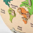 BusyKids dřevěná mapa světa s magnetickými figurkami zvířat