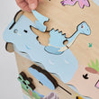 Dřevěný activity board domeček BusyKids - DINO s osvětlením