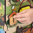 Dřevěný motorický domeček BusyKids – FARM