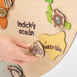 BusyKids dřevěná mapa světa s magnetickými figurkami zvířat
